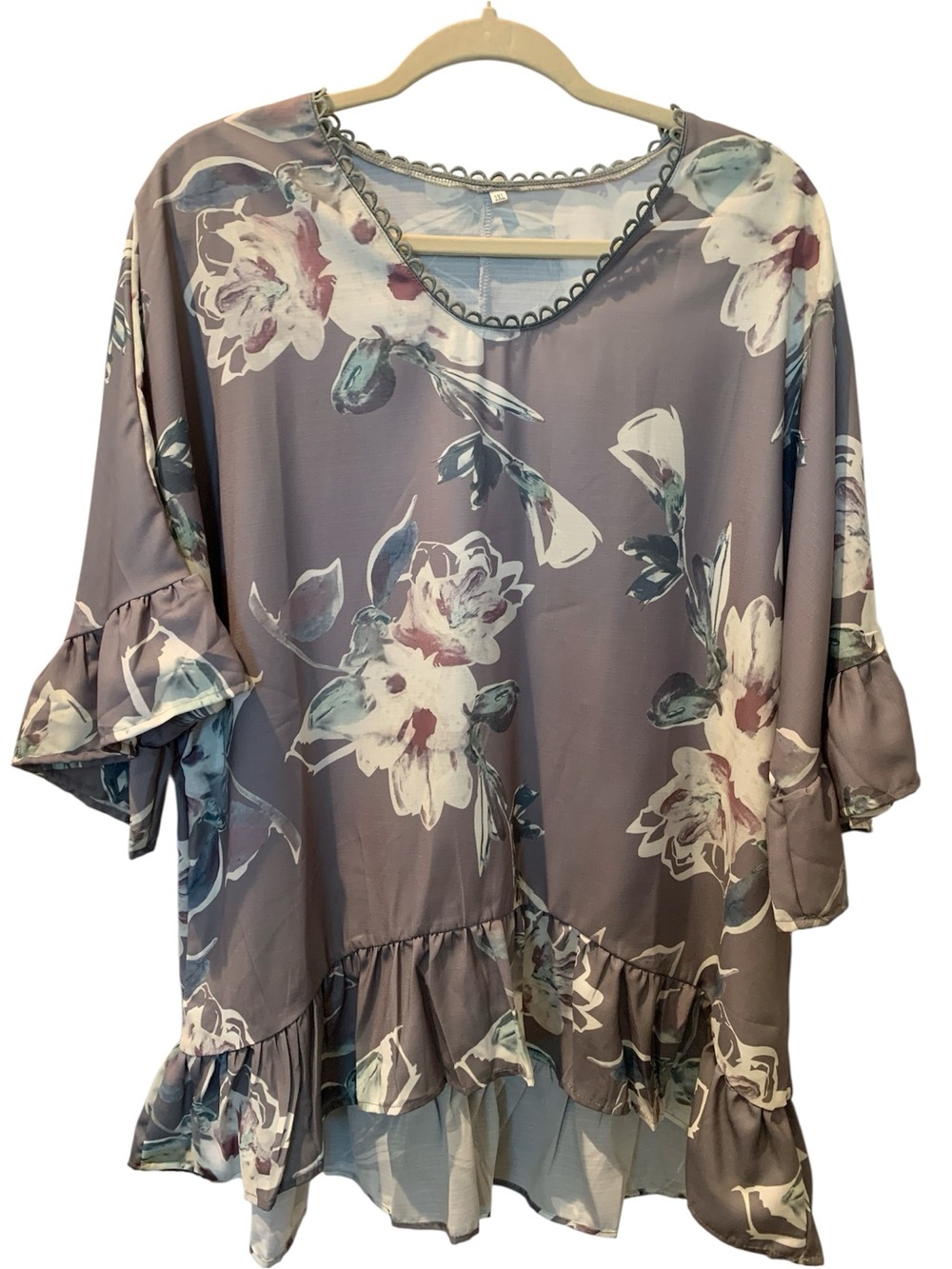 Women’s Gray & White Floral Ruffle-Hem Boho Chic Tunic Top Blouse 3XL